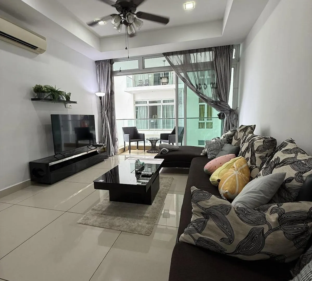 Apartment New 3 Bedroom At Ksl With Netflix And High Speed Internet Johor Bahru