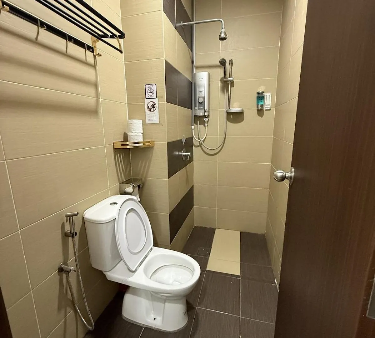 New 3 Bedroom At Ksl With Netflix And High Speed Internet Johor Bahru Malaysia